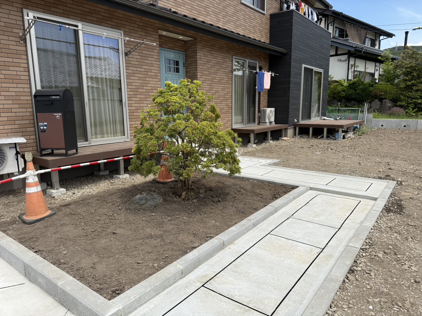 花壇ブロック・シンボルツリー移植